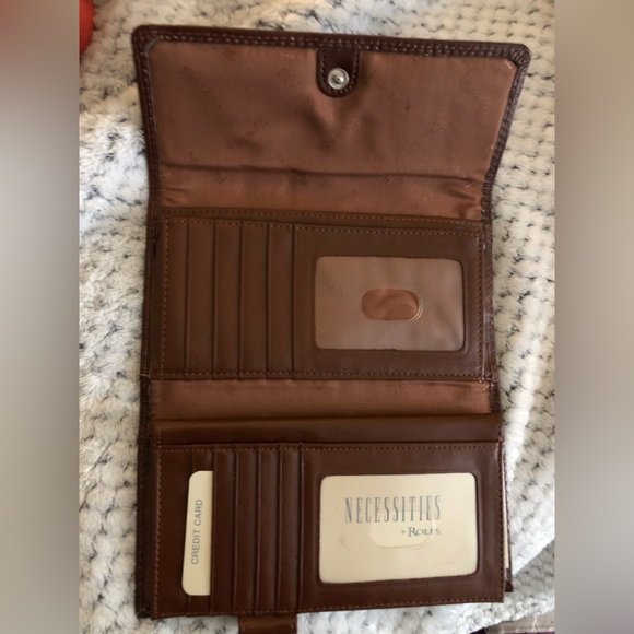 Rolf’s Genuine Leather, Woman’s Brown Wallet, NWOT - Picture 4 of 7